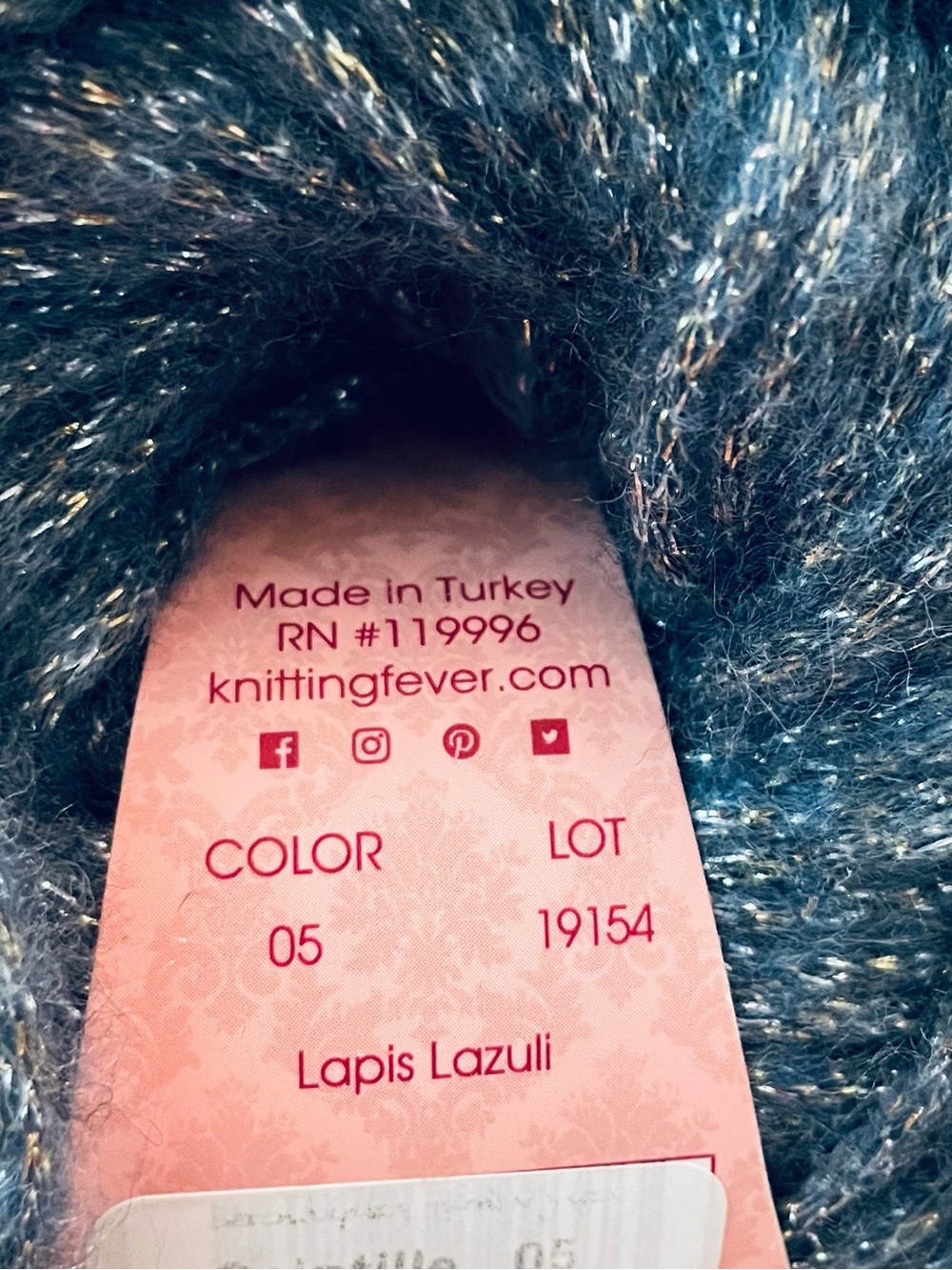 5 Louisa Harding SCINTILLE Worsted Yarn Lot 05 Lapis Lazuli Silver METALLIC - Picture 7 of 7